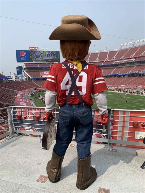 Sourdough sam - Sourdough Sam is an official mascot of San Francisco 49ers. Before the introduction of Sourdough Sam, the 49ers' first mascot was a mule named Clementine that wore a red saddle blanket …